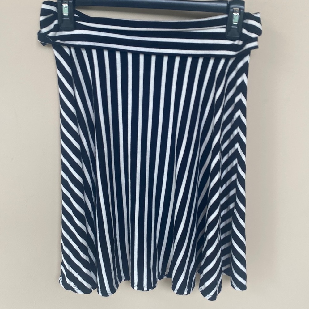 Max Studio Skirt